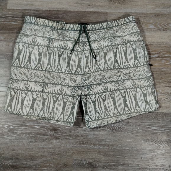 -Newport Blue Hawaiian Tribal tropical Board Shorts Swim Trunks Mens Size M - Picture 13 of 14